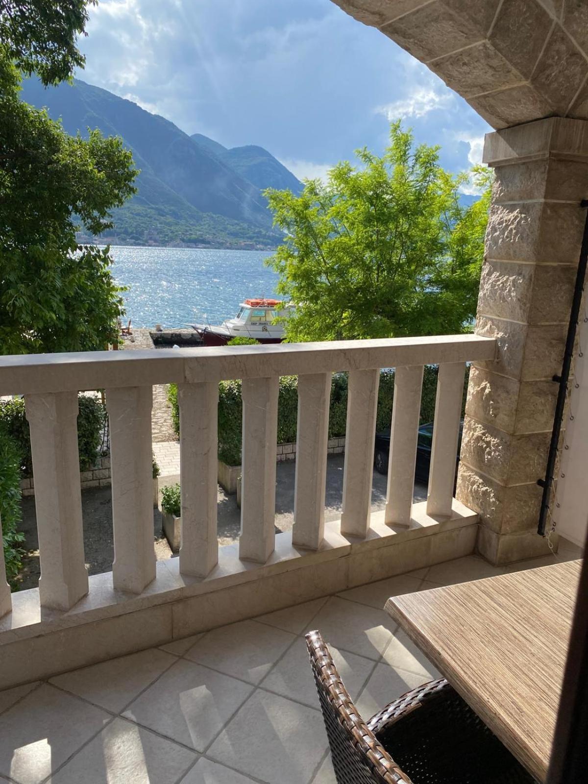 Apartments Bella Di Mare โกตอร์ ภายนอก รูปภาพ