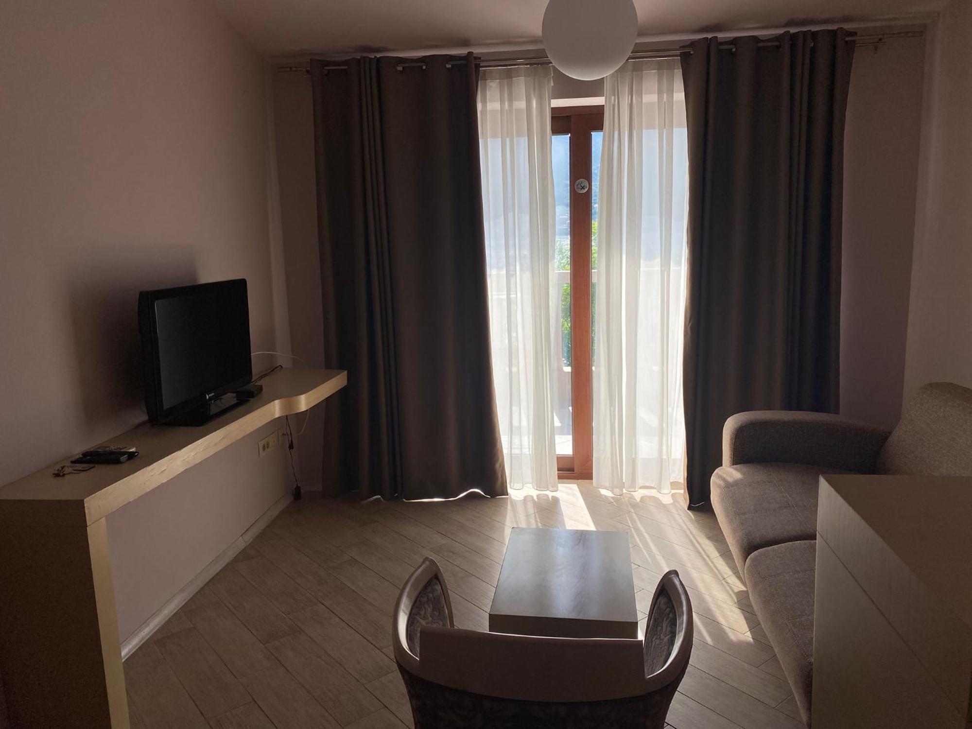 Apartments Bella Di Mare โกตอร์ ภายนอก รูปภาพ